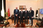 Ankara Valisi sayın Vasip Şahini Ziyaret Ederek Muhtarlık Kurumu ve Konfederasyon Çalışmaları Hakkında Karşılıklı İstişare ve Hoş Sohbet Gerçekleştirdik.
