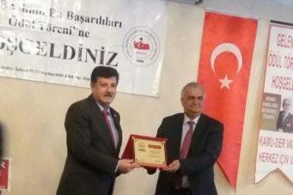 TMUHK YILIN EN BAŞARILI SİVİL TOPLUM ÖRGÜTÜ