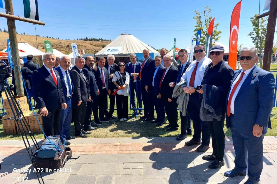 Malazgirt Zaferi’nin 954. Yılı Törenlerine Katılım ve Bölge Ziyaretleri