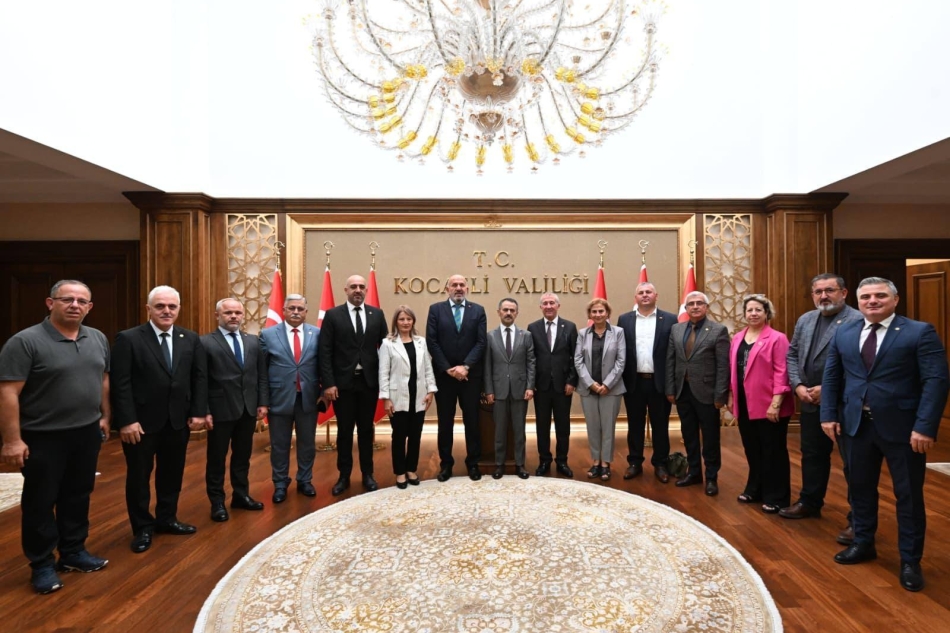 Kocaeli’de Muhtarların Sorunları ve Çözüm Önerileri Masaya Yatırıldı